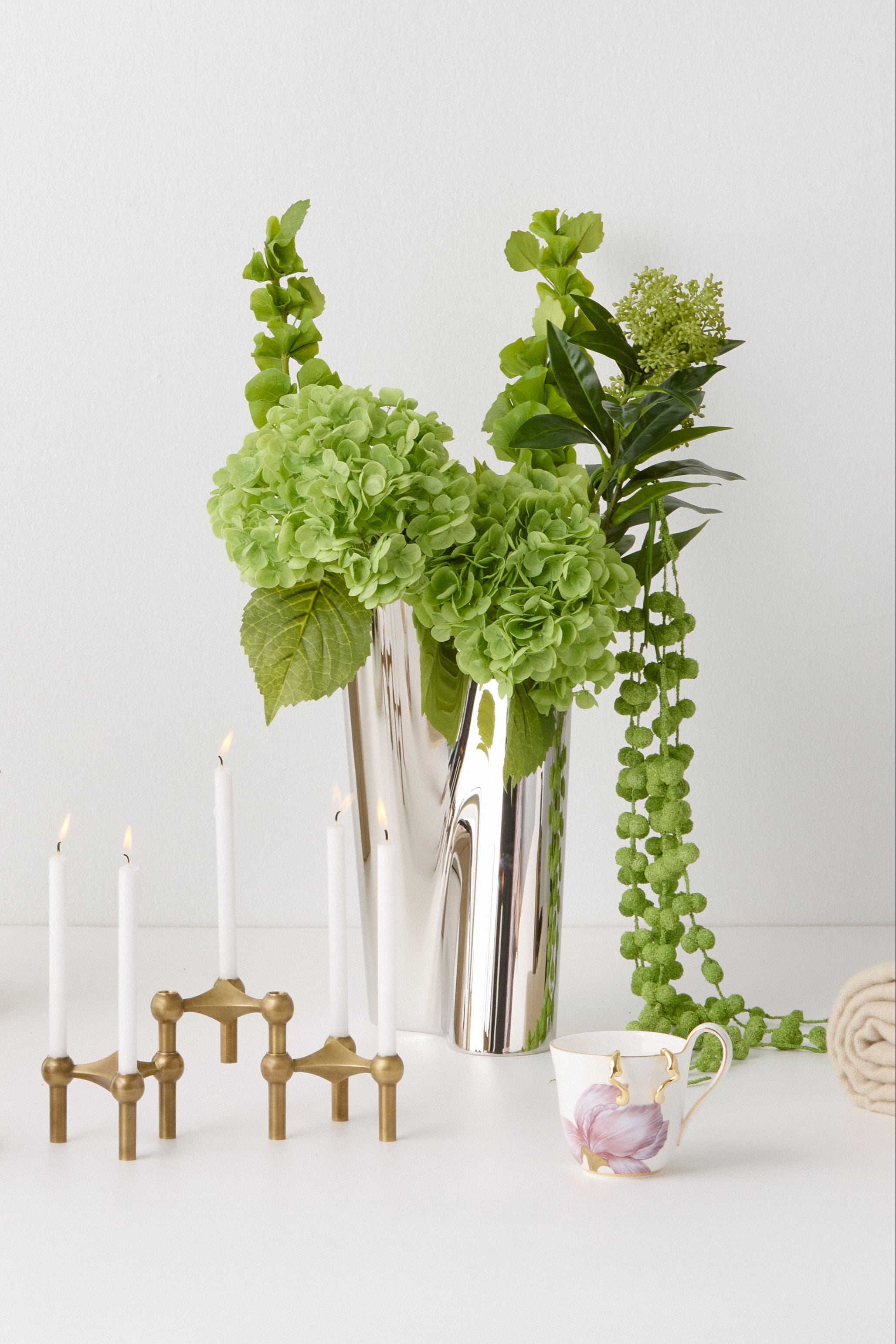 Nagel lysestage, børstet messing - 3-pak